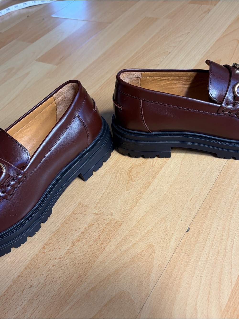 Sezane Brown Leather Tassel Loafers with Black Lug Sole - Picture 11 of 11